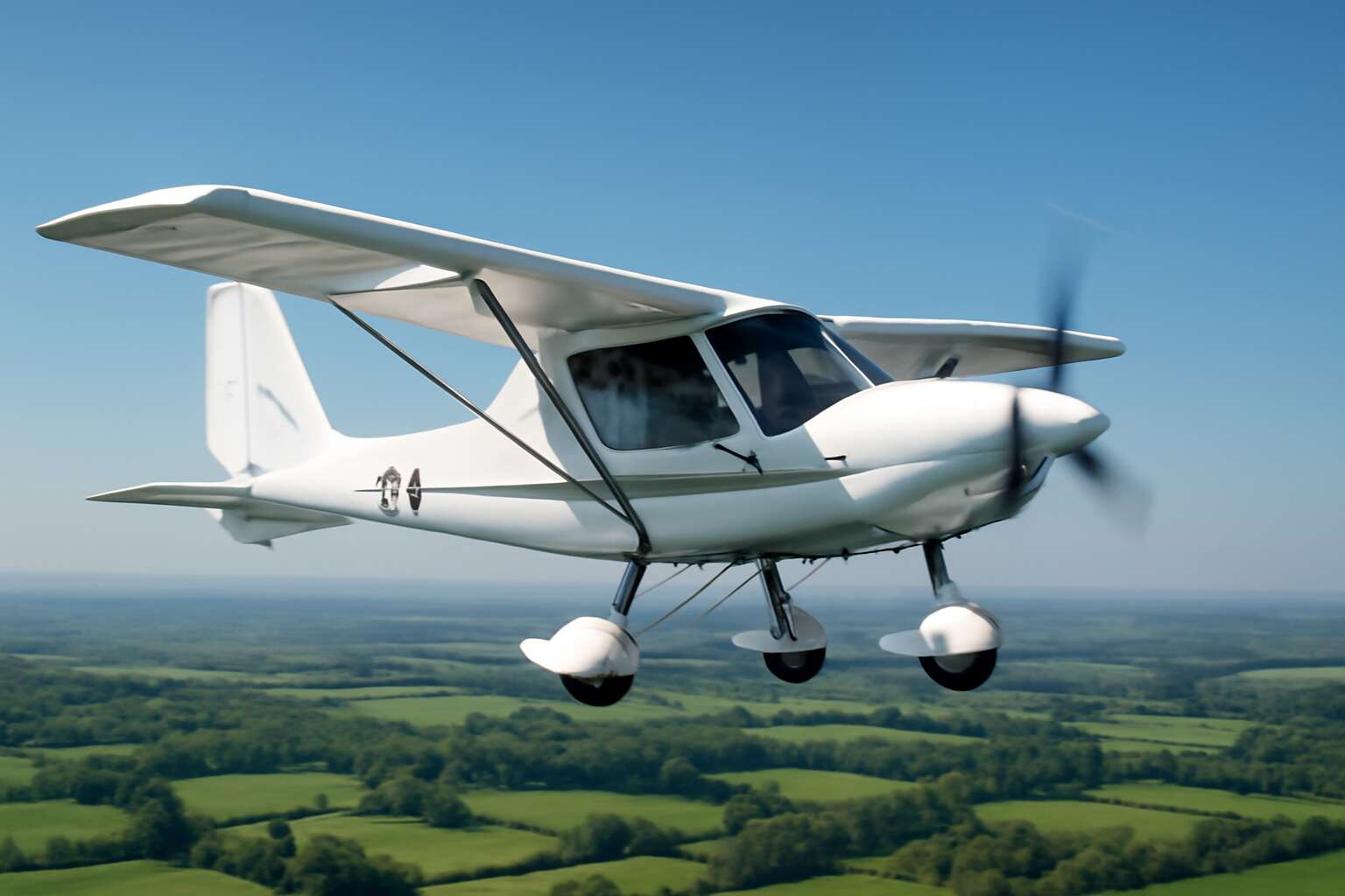 Discover the Freedom of Flight with the Innovative Microlight C42: Your ...